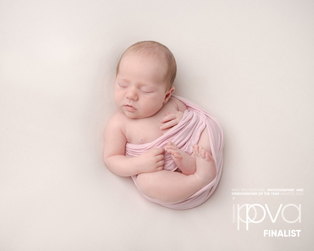 Award-Winning Photograph in the Newborn Category by Sheena Griffin.