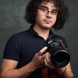 Lucas Rodrigues Dutra award winning reportage photographer and mentor Brazil judging the ippva awards